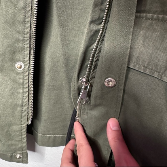 Forever 21 Green Drawstring Utility Jacket size Medium - Picture 5 of 6